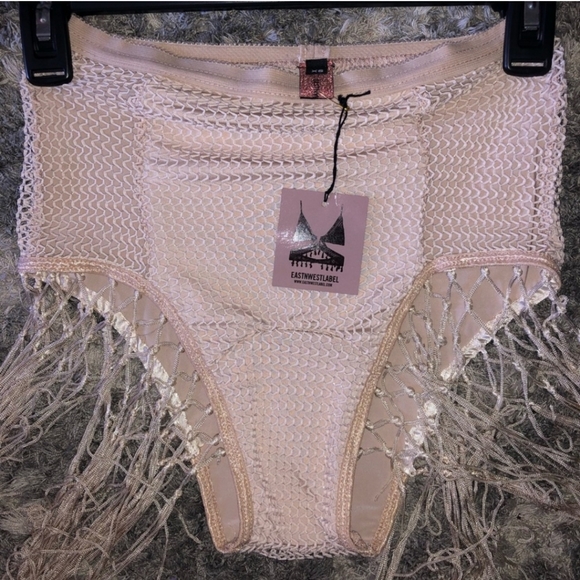 Fringed bottoms - Picture 3 of 5